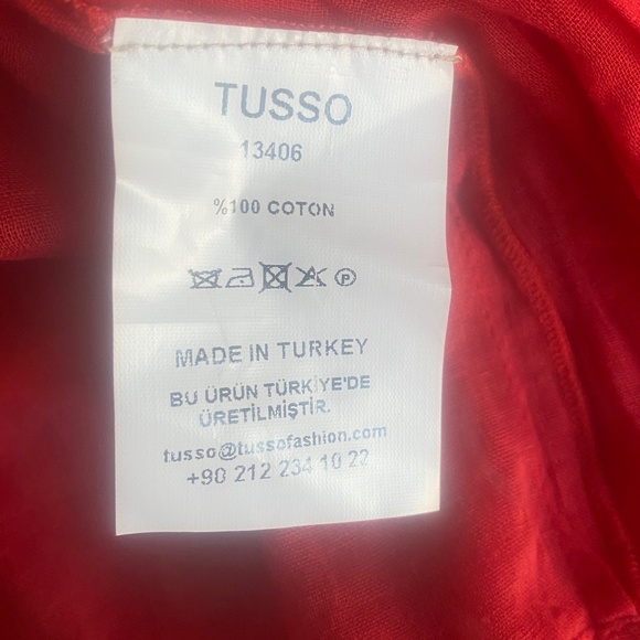 Tusso Silk-like Red and White Flirty Skirt, Size L - Picture 4 of 8